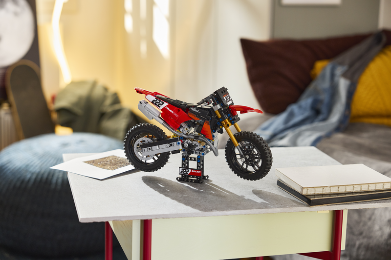 Lego Technic Ducati Desmo450 Mx Factory Motorcycle 42238