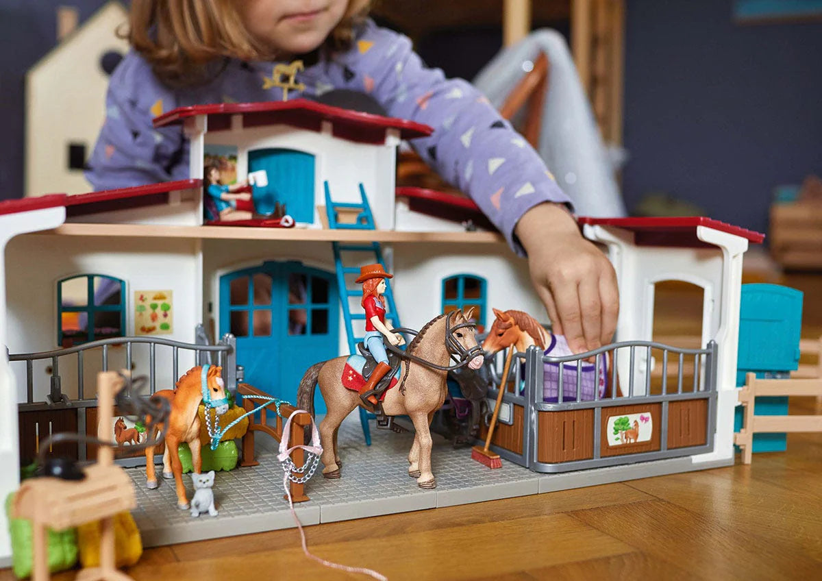 Schleich Horse Club Lakeside Riding Centre