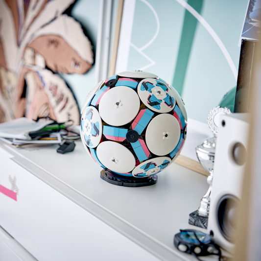 Lego Editions Football - 3D Display Model 43019