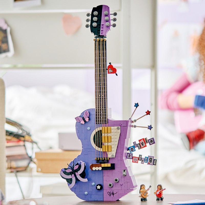 Lego® Editions Olivia Rodrigo’s Dual Guitar 43031