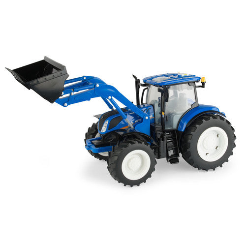 Britains Big Farm New Holland T7.270 Tractor 1:16 Scale