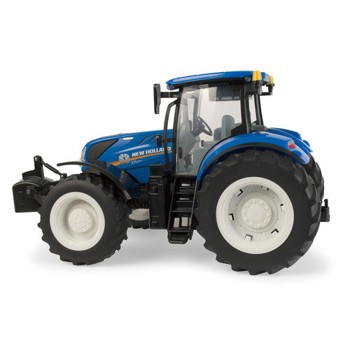 Britains Big Farm New Holland T7.270 Tractor 1:16 Scale