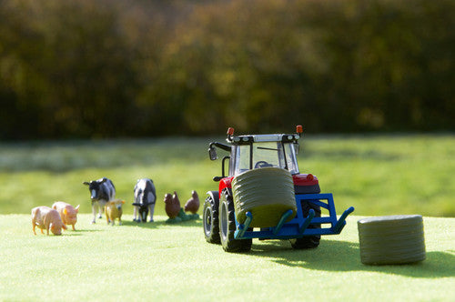 Britains 1:32 Massey Ferguson Playset