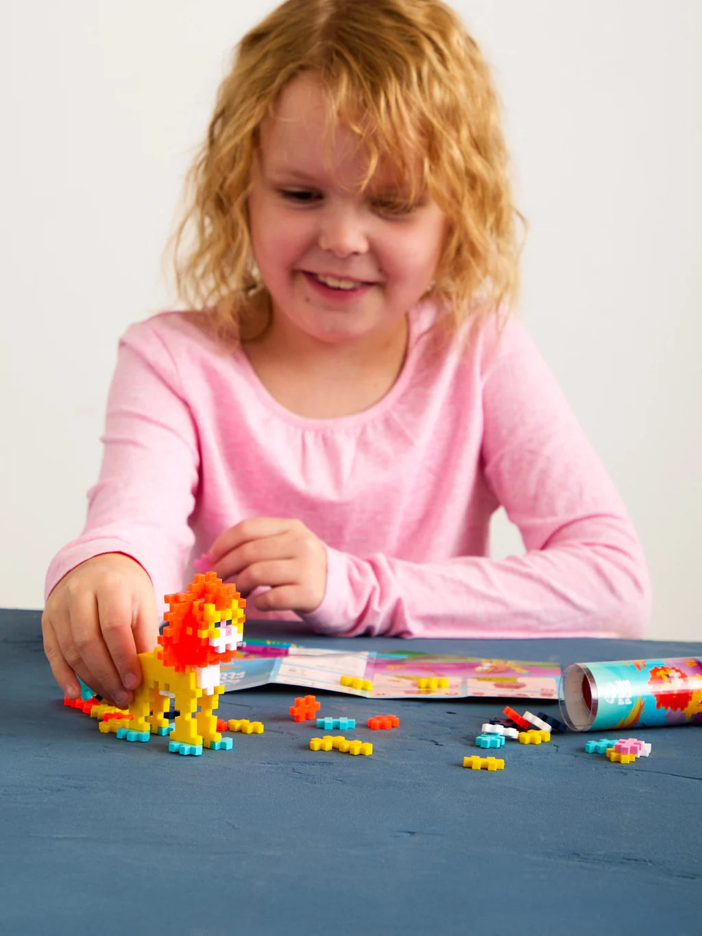 Plus Plus Tube Lion Tube 100 Pieces