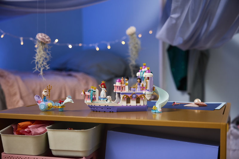 Lego | Disney Princess Ariel’s Royal Wedding Boat 43299