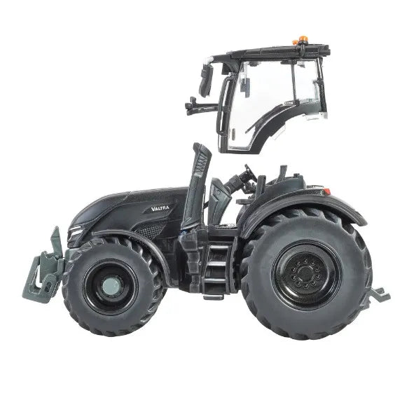 Britains Valtra Q305