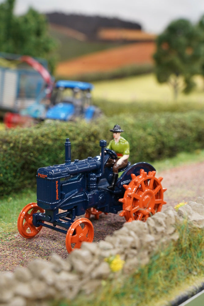 Britains Fordson Major With Steer Wheels (Limited Edition)