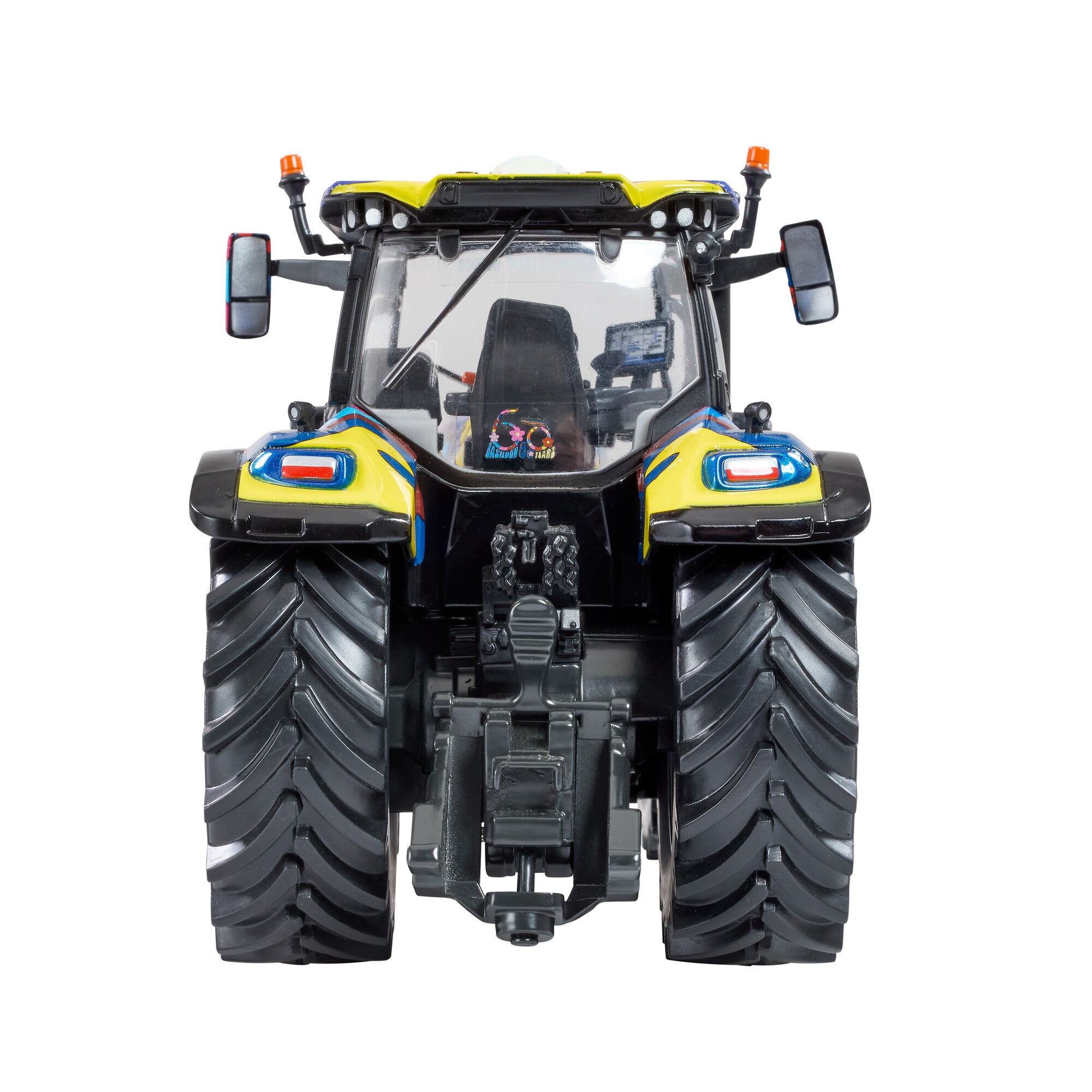 Britains New Holland T7.300 60Th Anniversary 1:32 Tractor Limited Edition