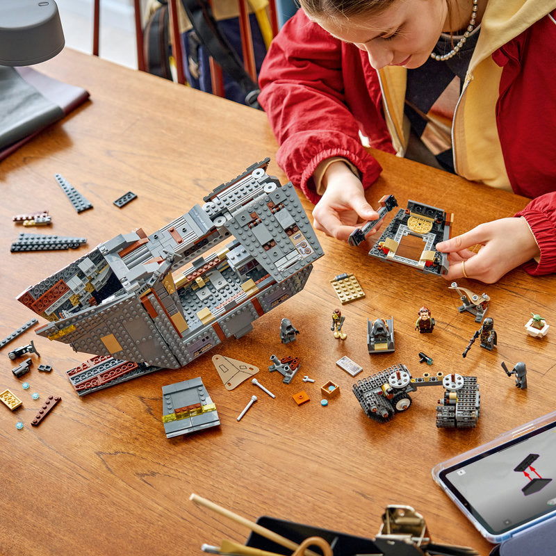 Lego® Star Wars™ Offworld Sandcrawler™ And Mudhorn Set 75453