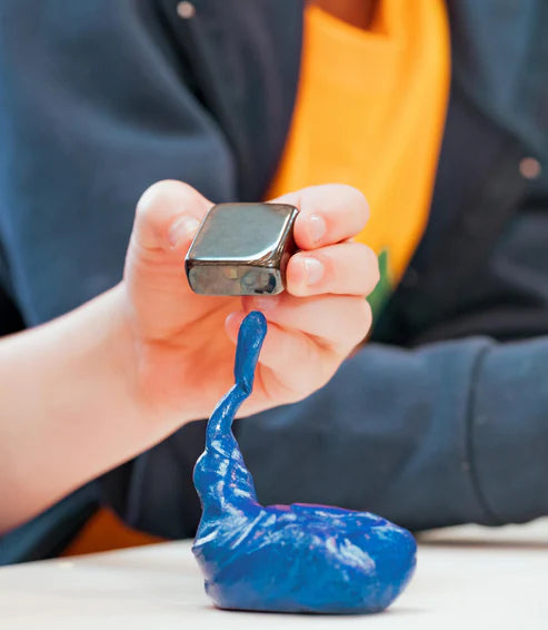 Crazy Aaron's Tidal Wave Magnetic Thinking Putty