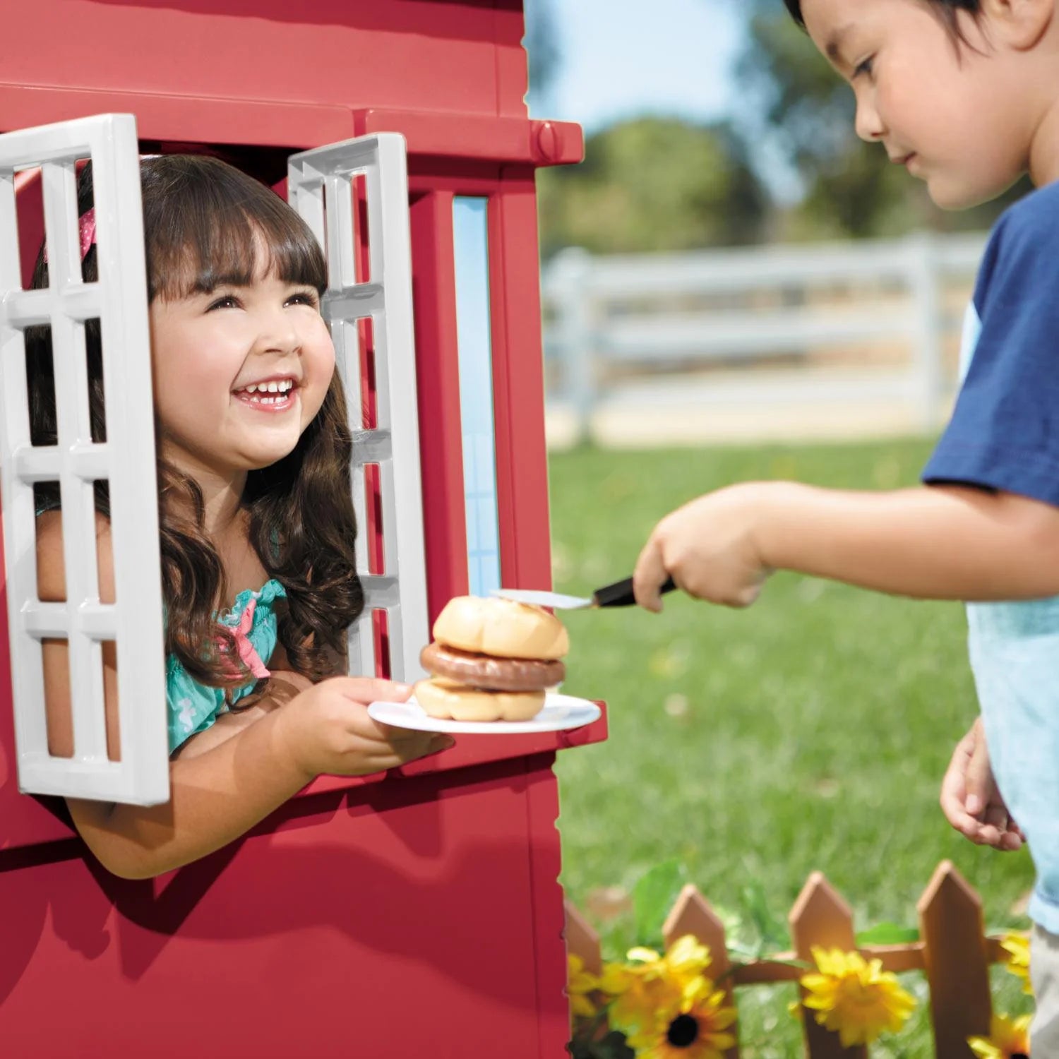 Little Tikes Cape Cottage Playhouse™ - Red