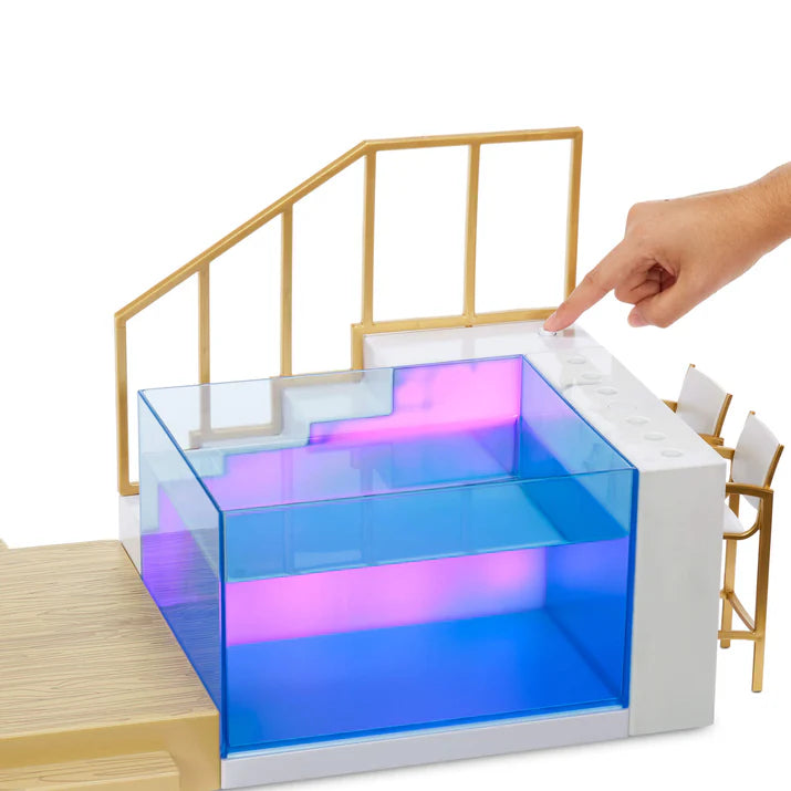 Rainbow High Colour Change Pool And Beach Club Playset