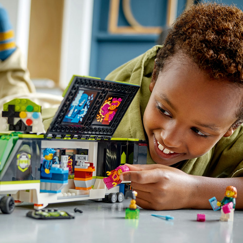 Lego® City Gaming Tournament Truck 60388