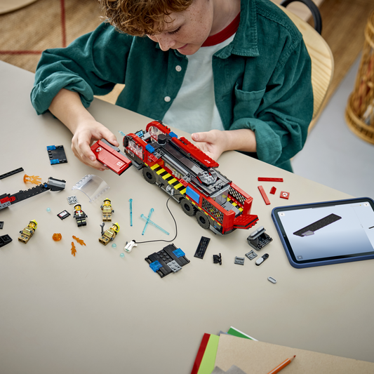 Lego® City Airport Fire Engine 60499