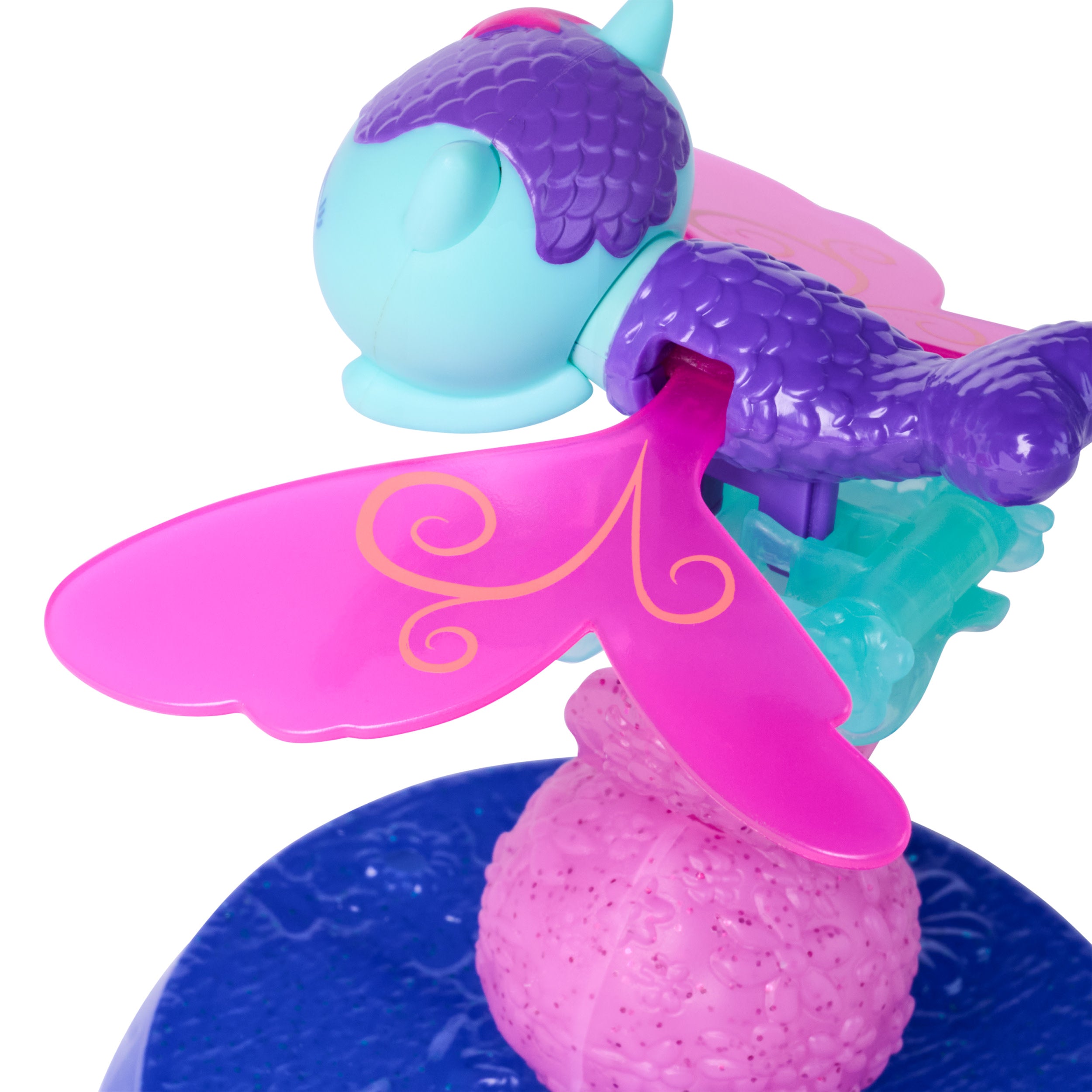 Gabby's Dollhouse Fairylandia, Kitty Fairy Flutter-Riffic Fairy Ring With Display Stand  Assortment