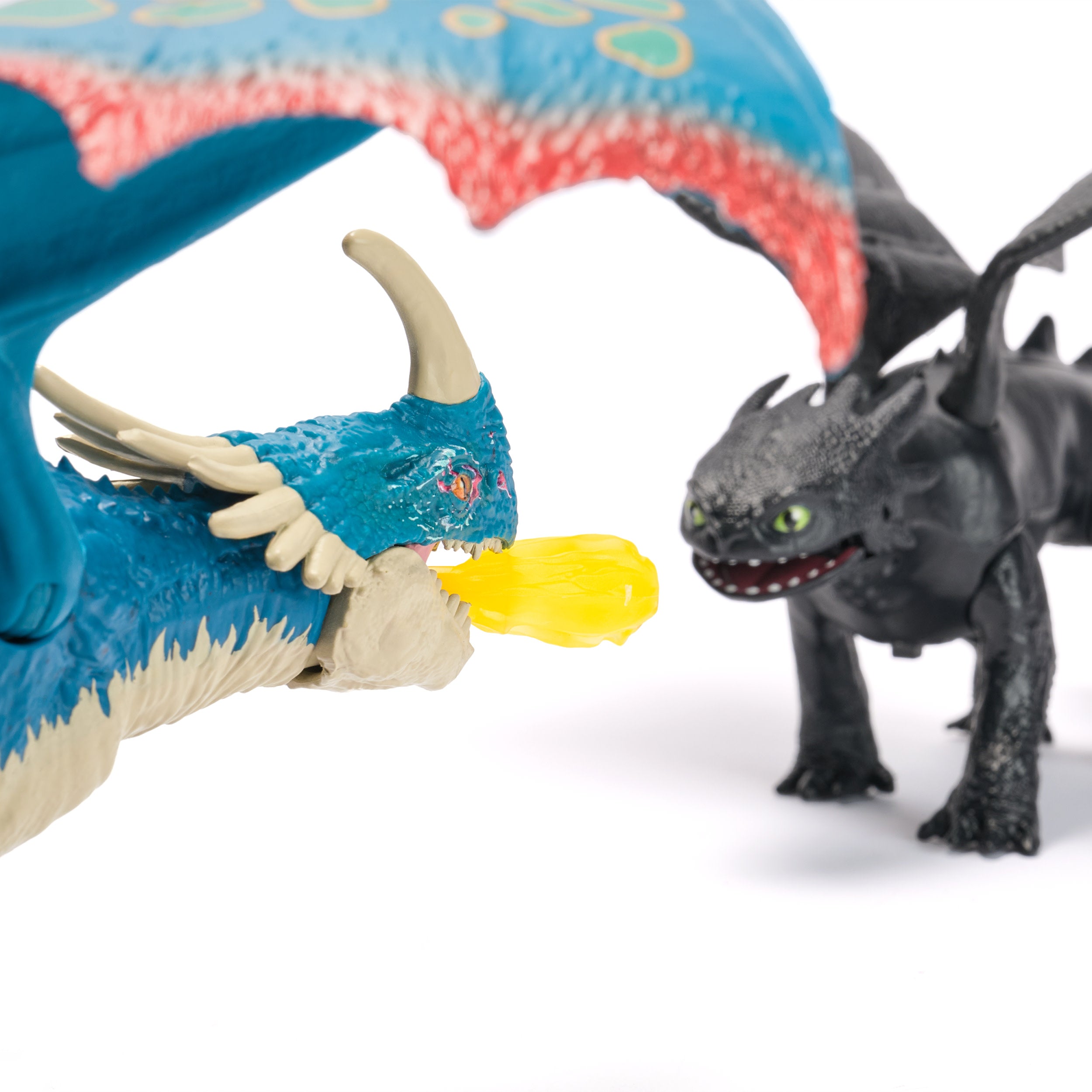 Dreamworks Dragons How To Train Your Dragon Battle Dragons Plasma Sounds Toothless 13” Action Figure
