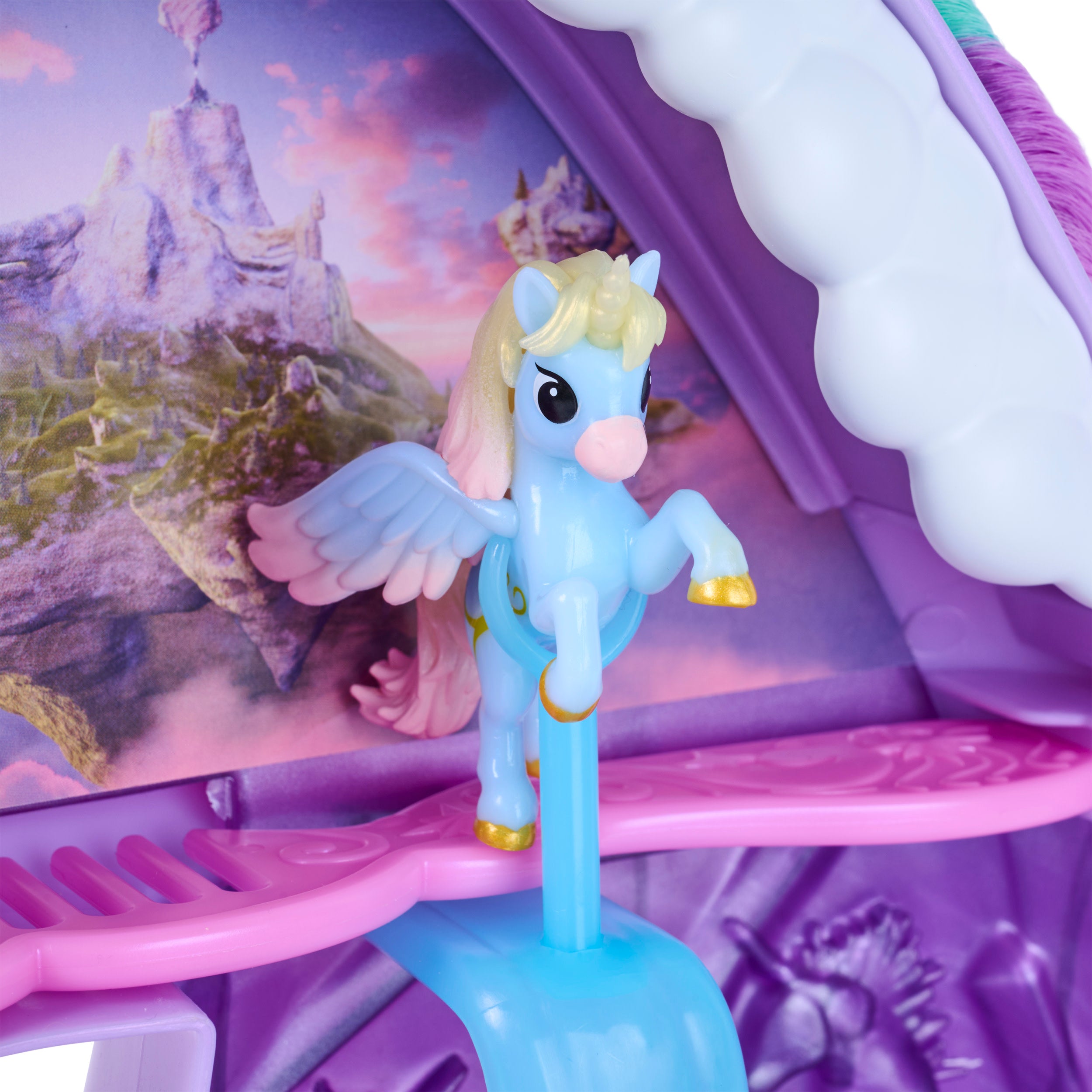 Unicorn Academy 2-In-1 Wildstar Styling Head And Mini Figure Playset With Over 15 Pieces And Hair Accessories