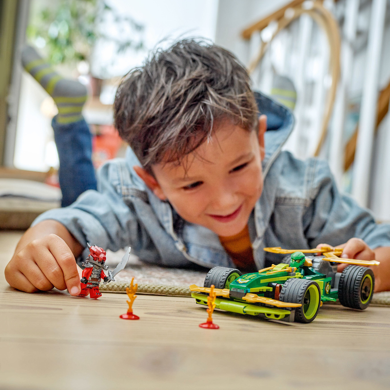 Lego® Ninjago® Lloyd’s Pull-Back Race Car 71828