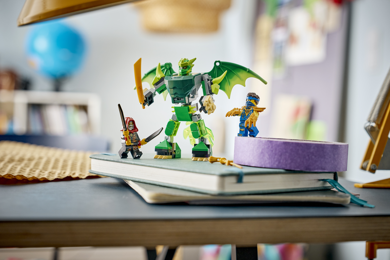 Lego Ninjago Lloyd’s Dragon Mech Battle Pack 71862