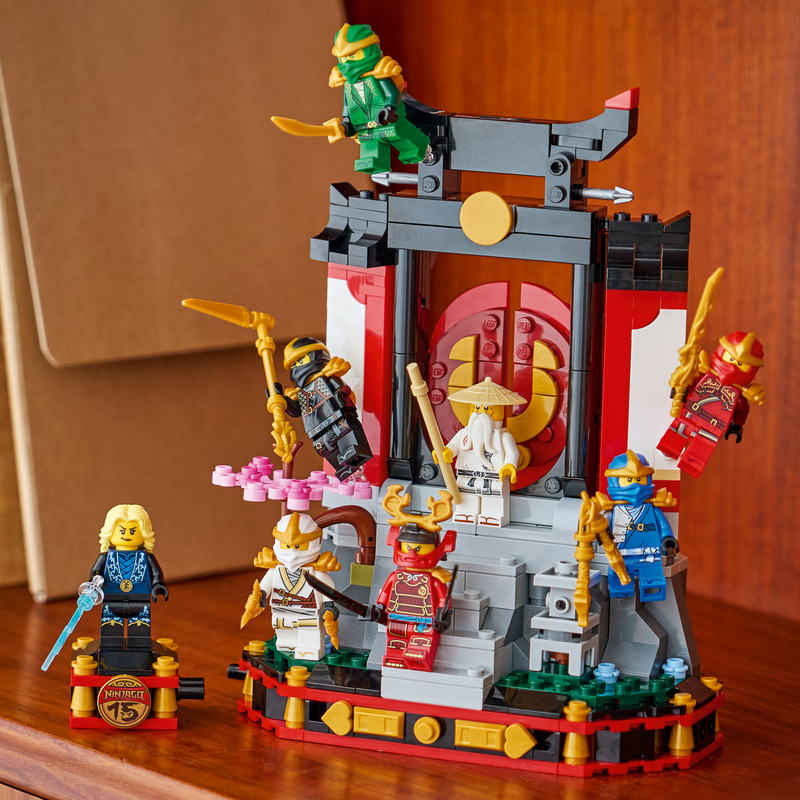 Lego® Ninjago® Ninja Character Display 15Th Anniversary 71866