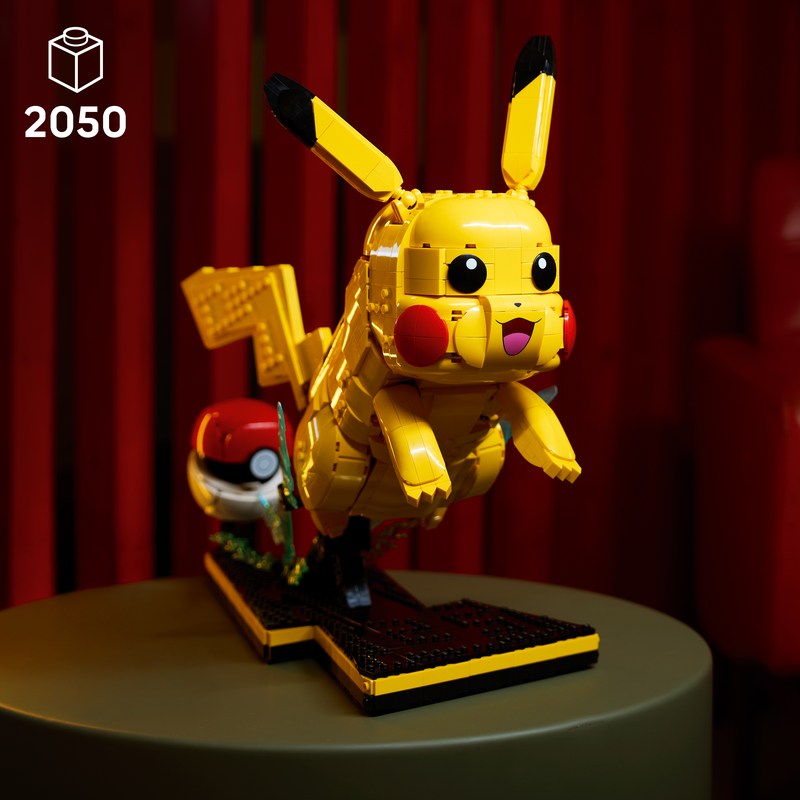Lego Pokémon Pikachu And Poké Ball Model Kit 72152