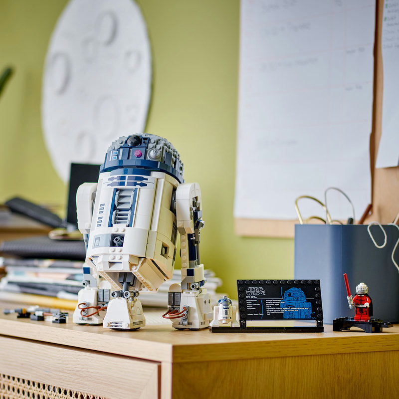 Lego® Star Wars™ R2-D2™ Set 75379