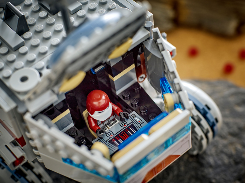 Lego® Star Wars: The Clone Wars™ Republic Juggernaut Set 75413