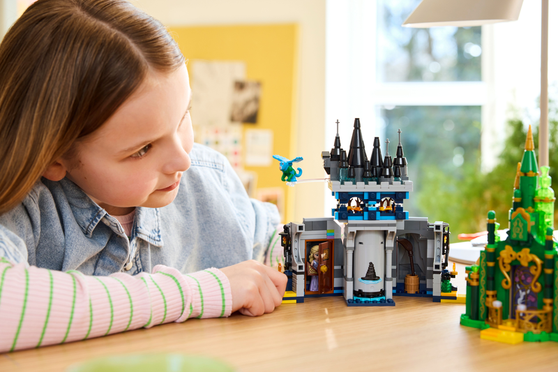 Lego Wicked Emerald City & Kiamo Ko Castle Toy 75689