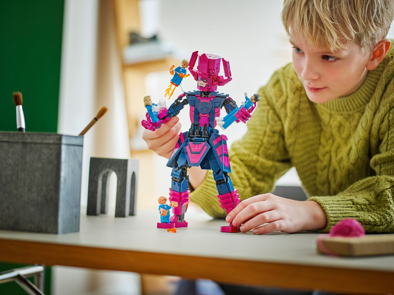 Lego® | Marvel Fantastic Four Vs. Galactus Construction Figure 76316