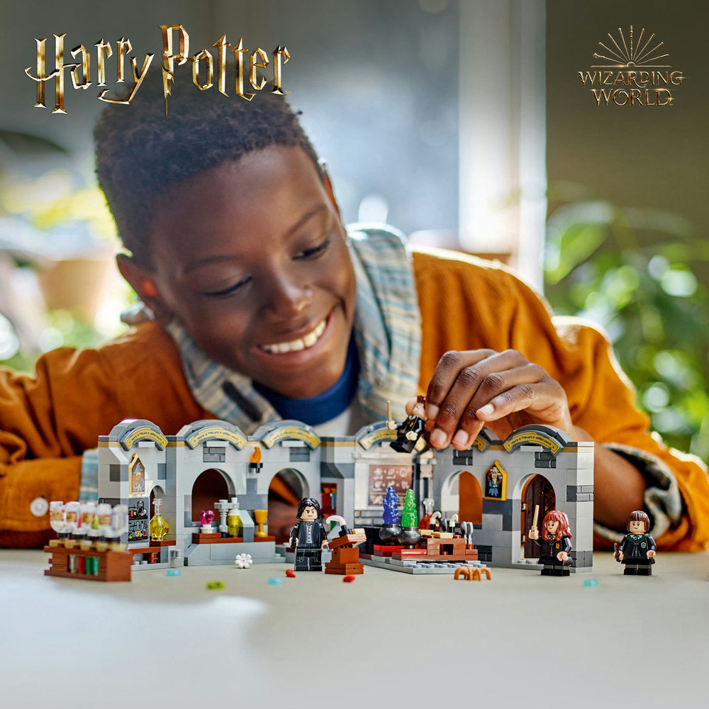 Lego® Harry Potter™ Hogwarts™ Castle: Potions Class 76431
