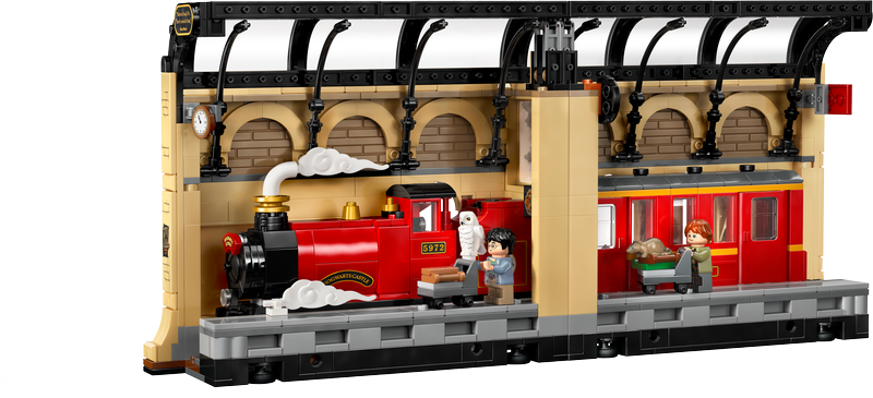 Lego Harry Potter Book Nook: Hogwarts Express 76450