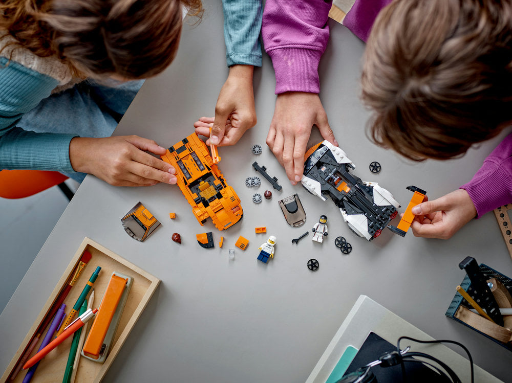 Lego® Speed Champions Mclaren Solus Gt And Mclaren F1 Lm 76918 Building Toy Set (581 Pieces)