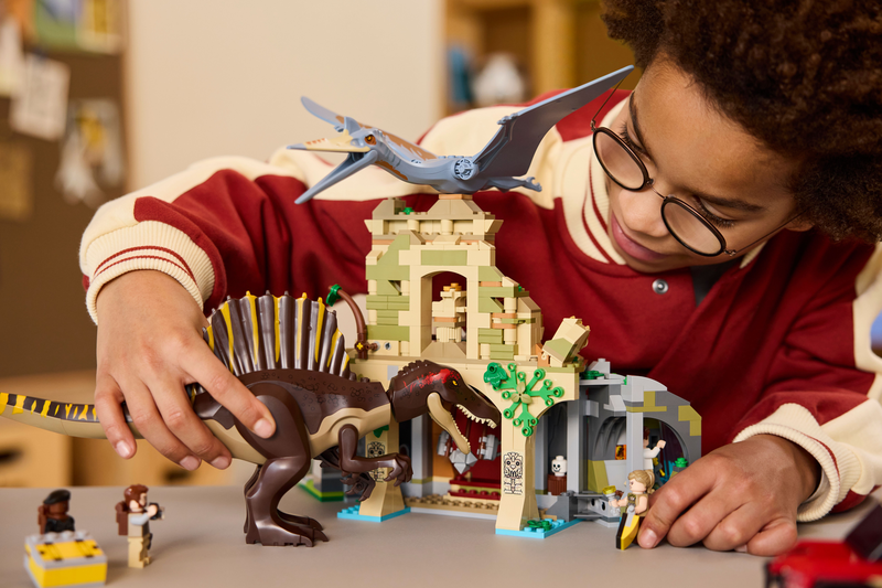 Lego Jurassic World Spinosaurus & Quetzalcoatlus Air Mission 76976