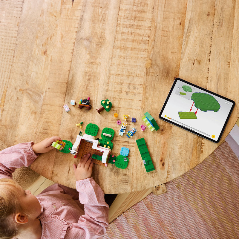 Lego® Animal Crossing™ Able Sisters Clothing Shop 77055
