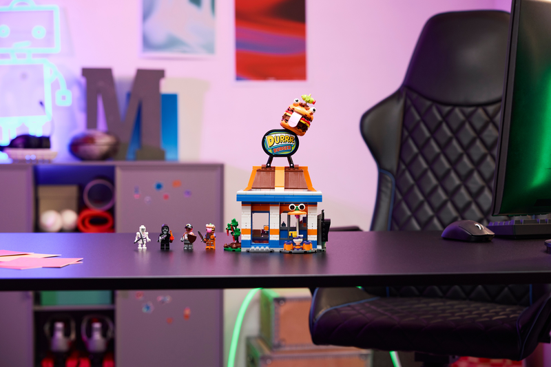Lego® Fortnite® Durrr Burger Restaurant Video Game Toy 77076
