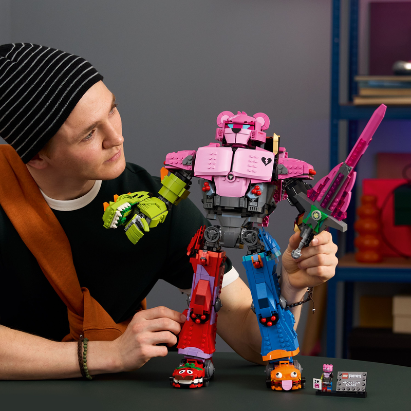 Lego® Fortnite® Mecha Team Leader Building Set  77078