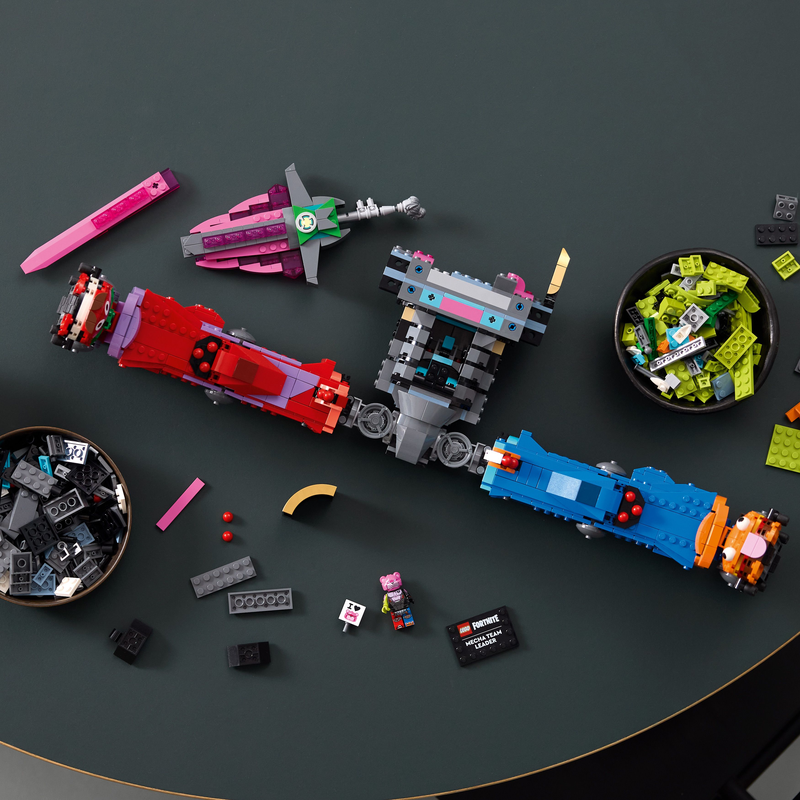 Lego® Fortnite® Mecha Team Leader Building Set  77078