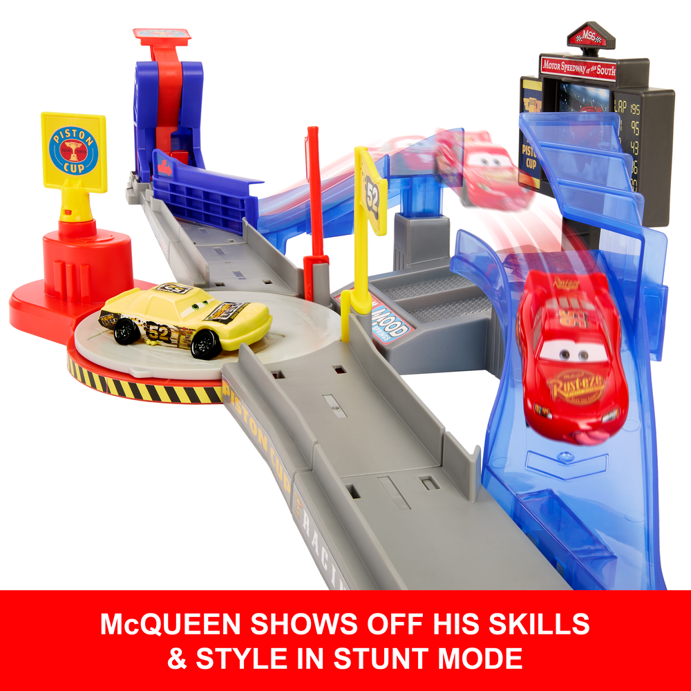 Disney Pixar Cars Piston Cup Stunting Speedway Playset