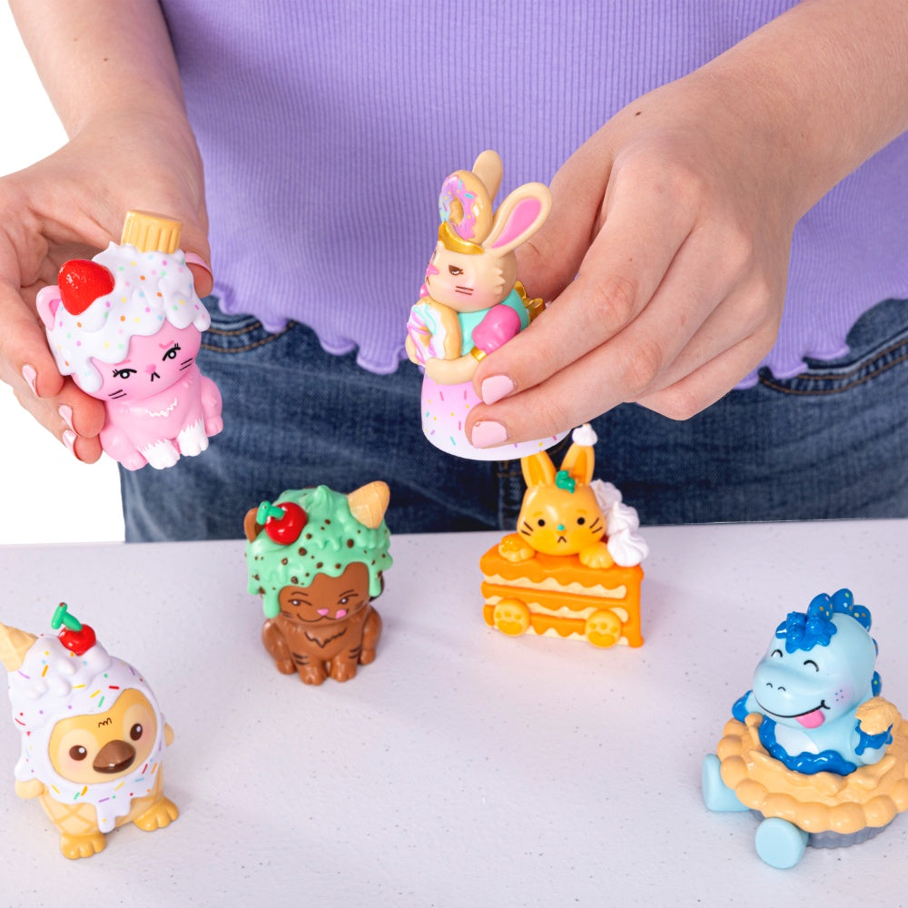 Moriah Elizabeth Mystery Figure - Foodies