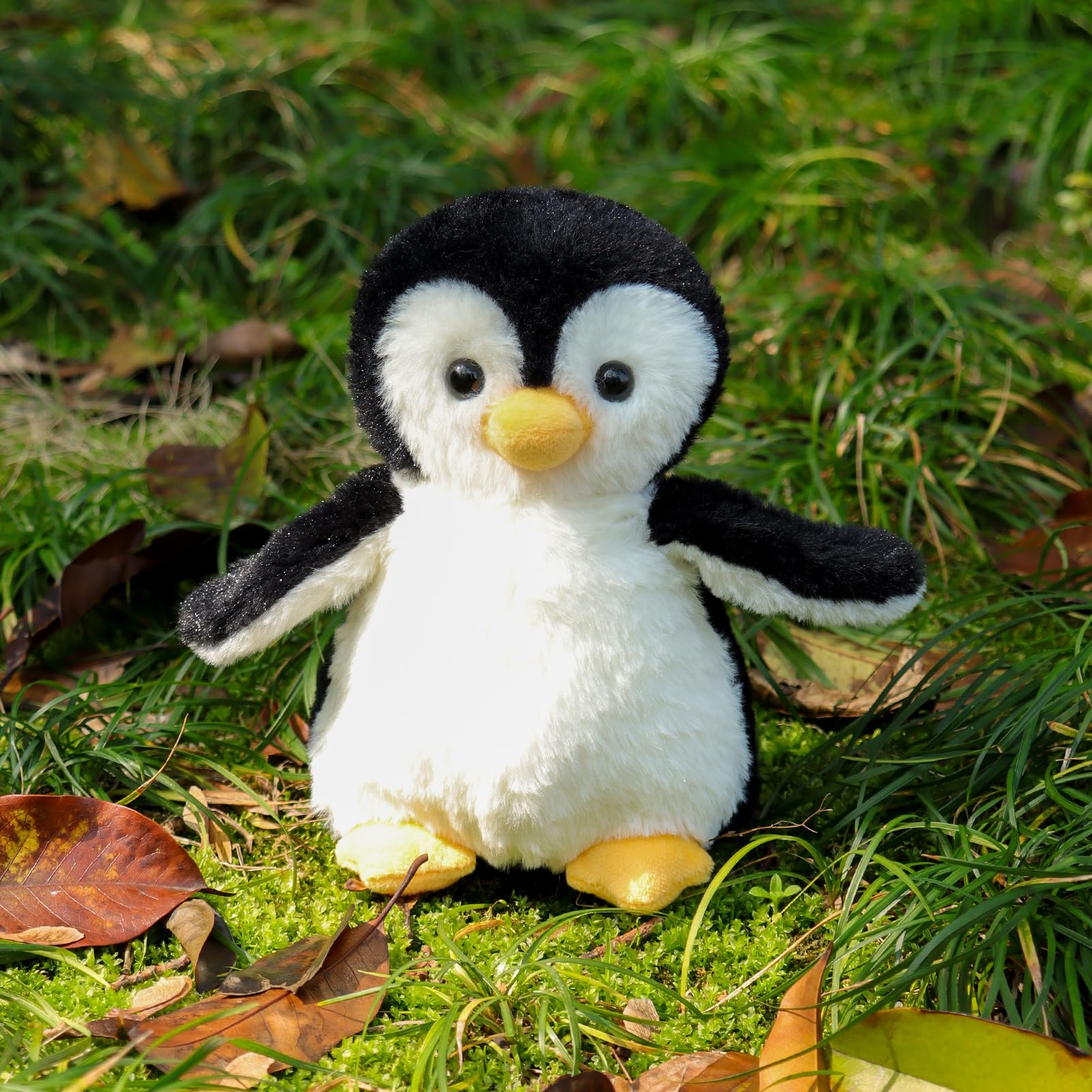 World's Softest Poppy The Plush Penguin Soft Toy 25Cm