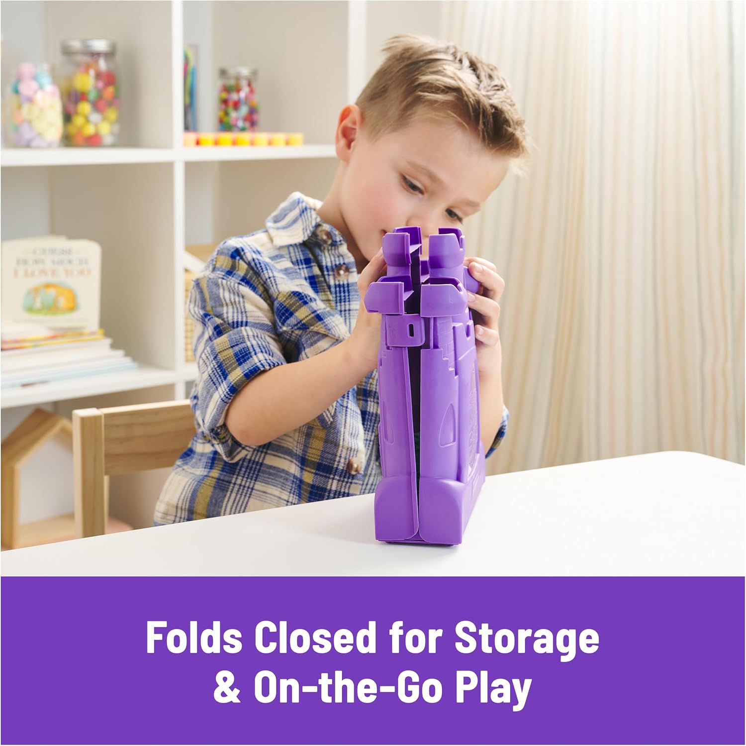 Kinetic Sand, Castle Case With 1Lb Teal Sand