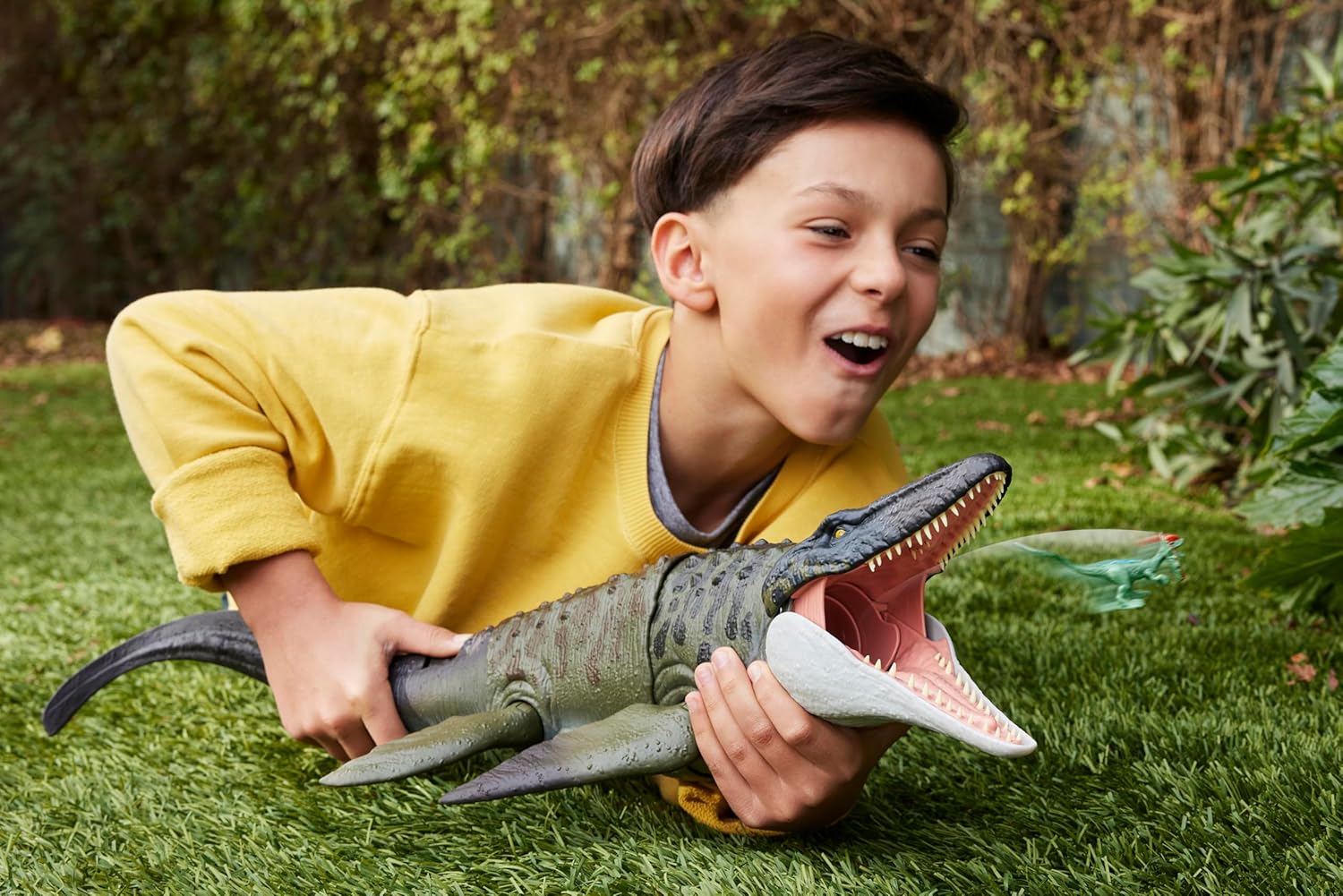 Jurassic World Rebirth Bite 'N Blast Dinosaur Action Figure Mosasaurus