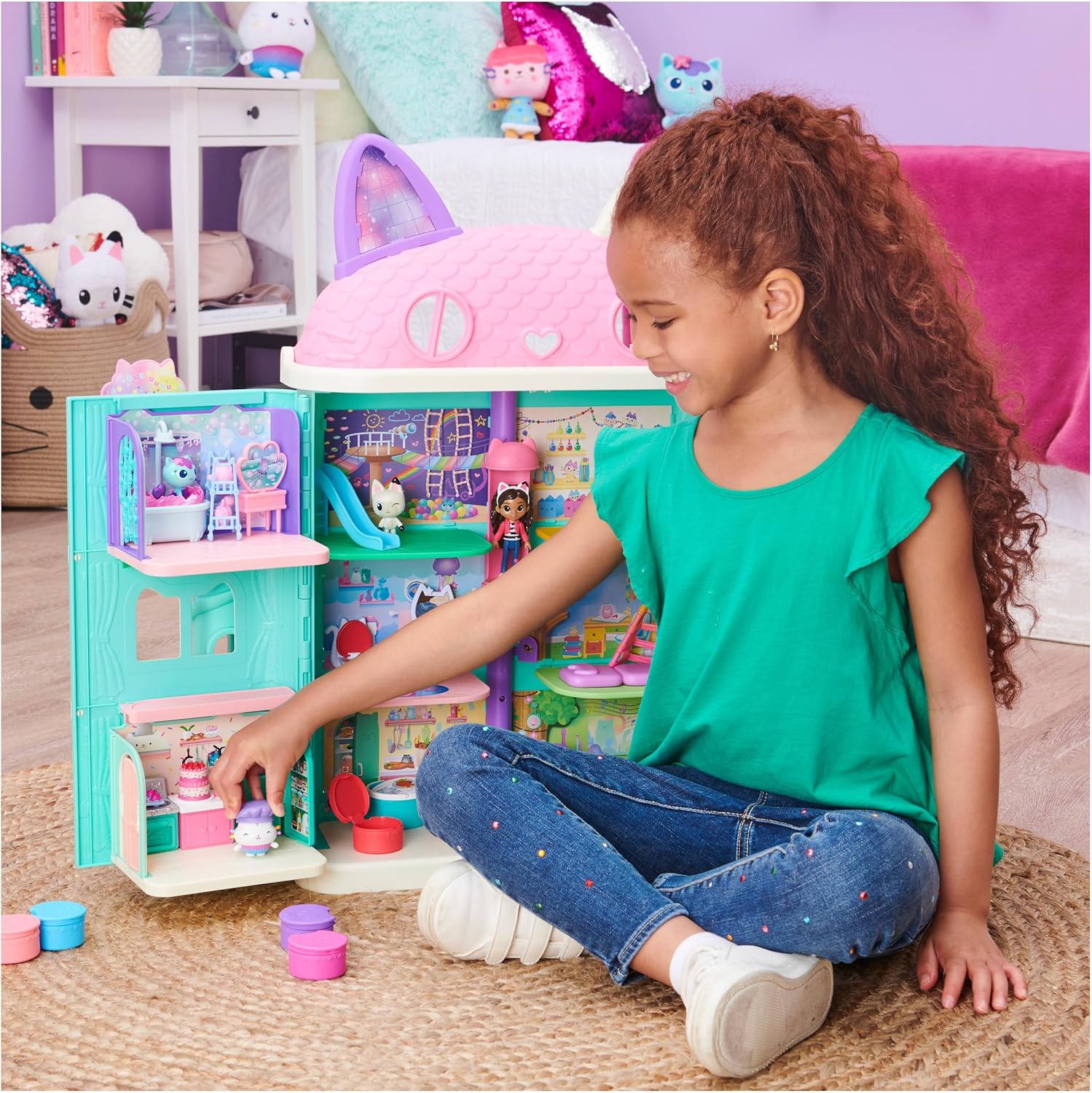 Gabby’s Dollhouse, Bakey With Cakey Kitchen With Figure And Accessories, 3 Furniture Pieces And 2 Surprises