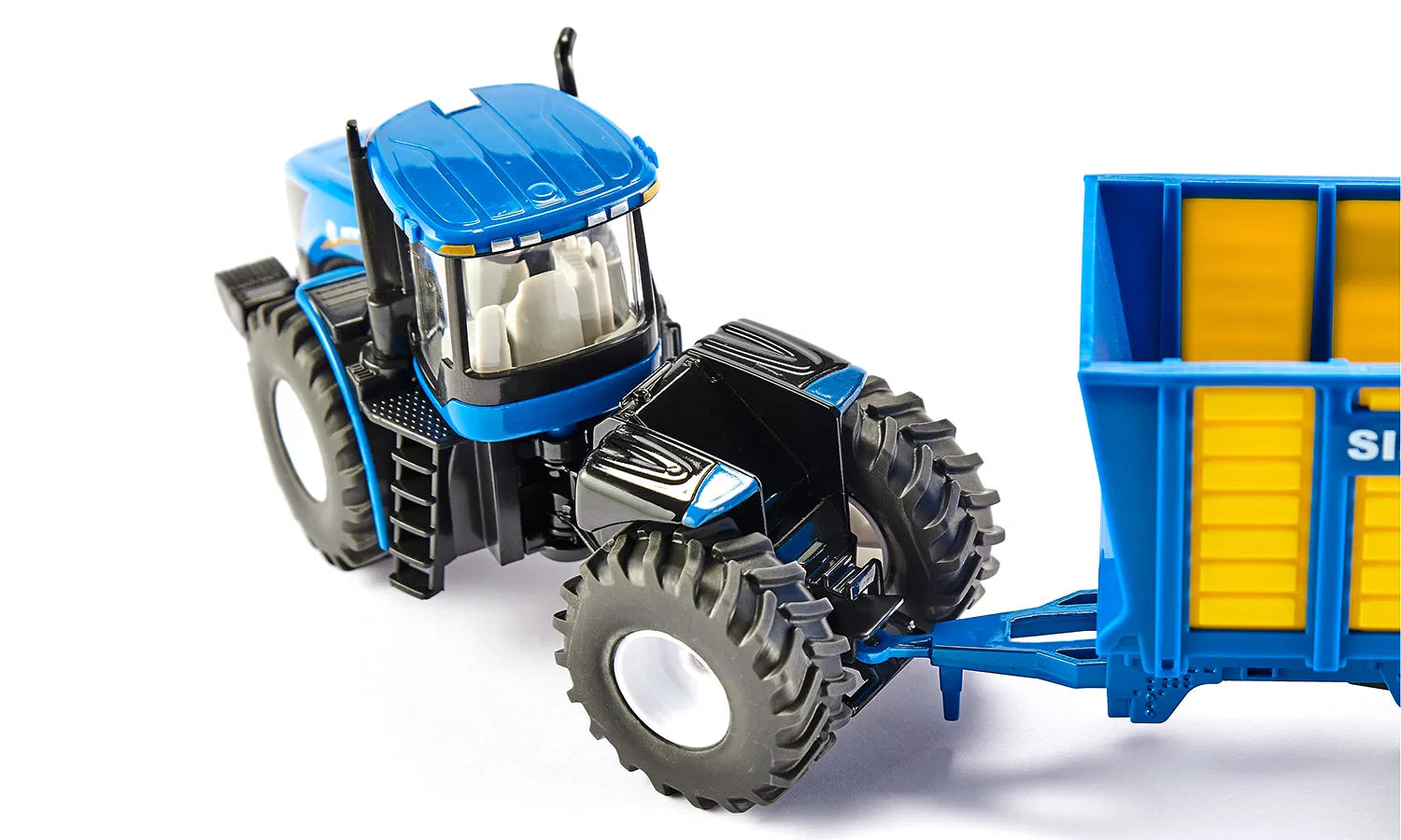Siku 1:50 New Holland With Silage Trailer