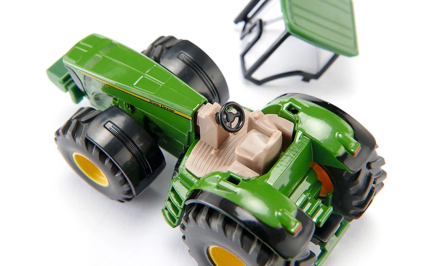 Siku 1:50 John Deere Tractor With Trailer