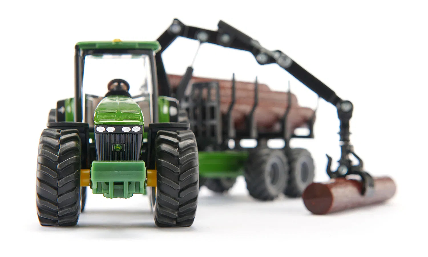 Siku 1:50 John Deere Tractor With Forestry Trailer