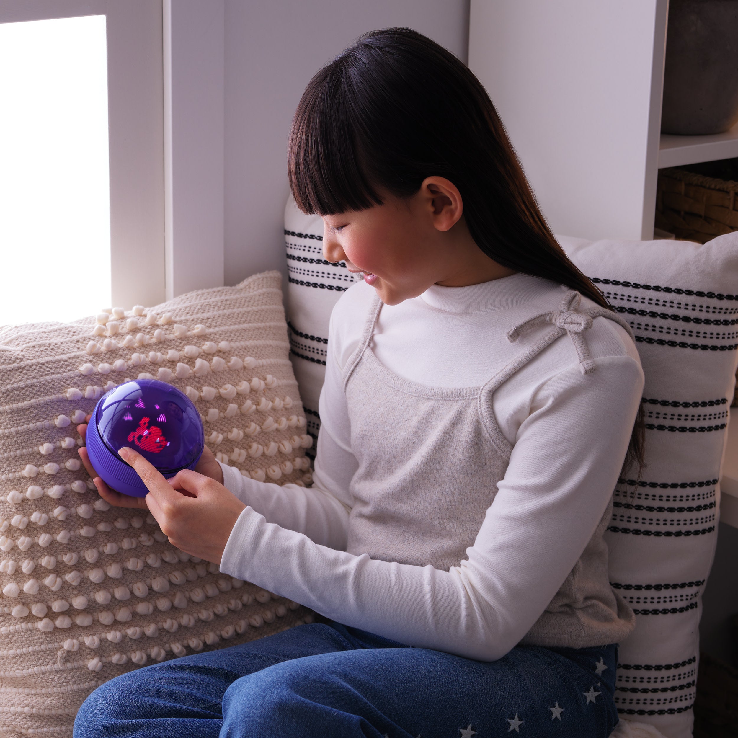 Bitzee Hamster Ball Interactive Toy With Over 20 Hamsters Inside