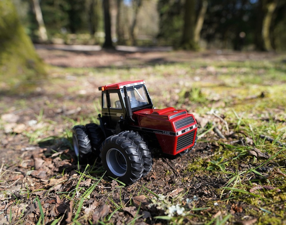 Britains Case International 4894 Tractor 1:32 Scale
