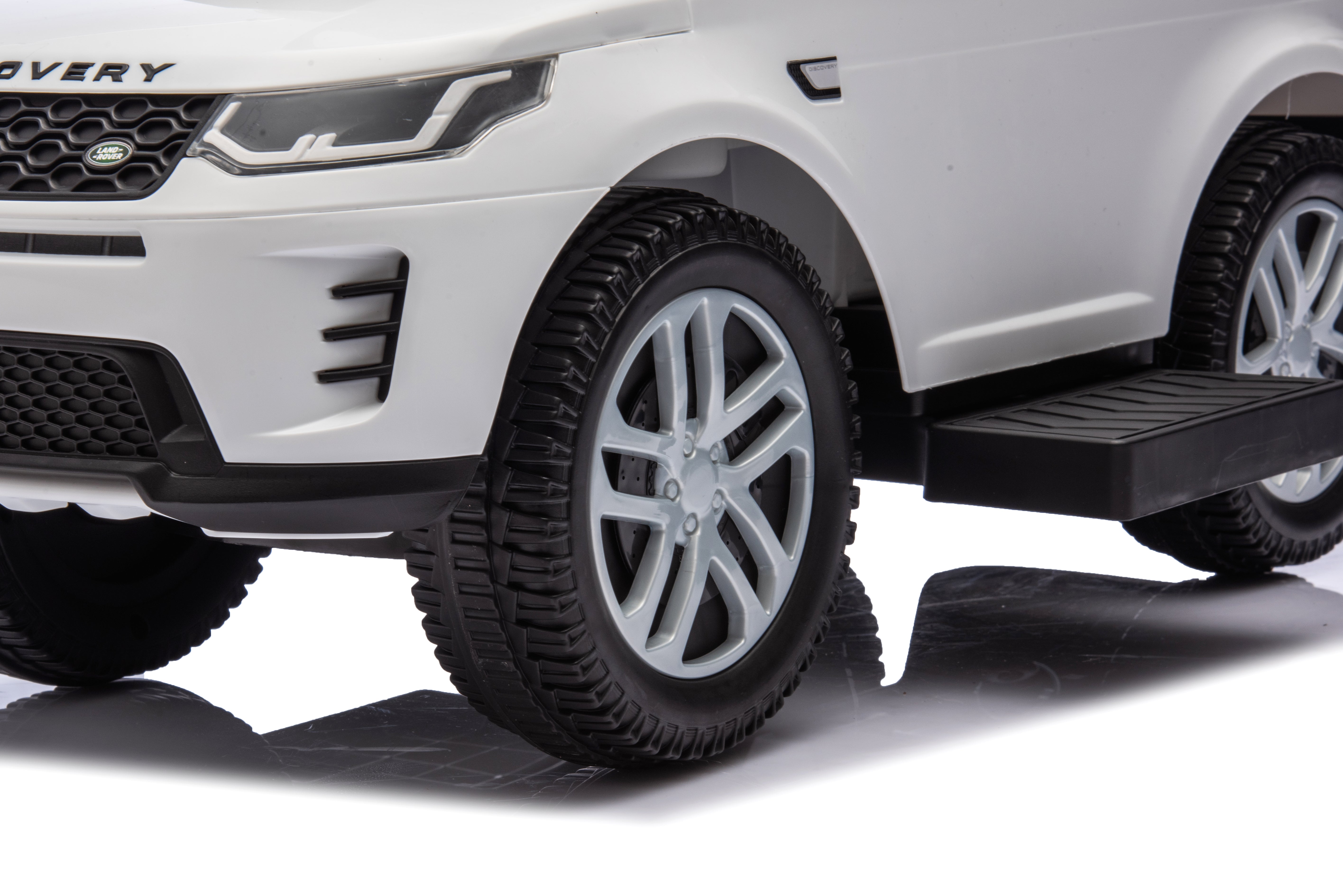 Land Rover 3 In 1 Foot To Floor Ride On - White