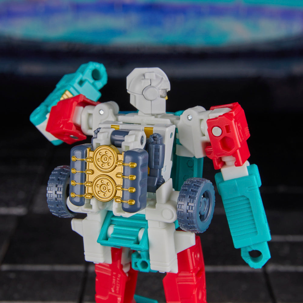 Transformers Age Of The Primes Action Figure Deluxe Class Autobot Joyride